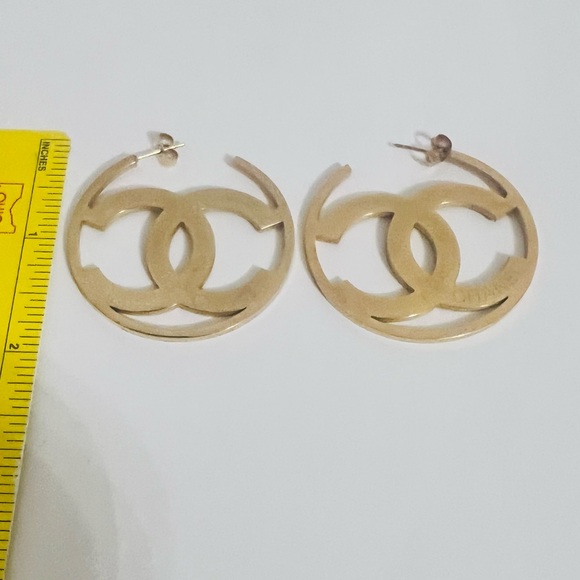 ❤️Choose a Style❤️Gold Logo Hoop Earrings 1.77in close 2inch - Picture 6 of 7